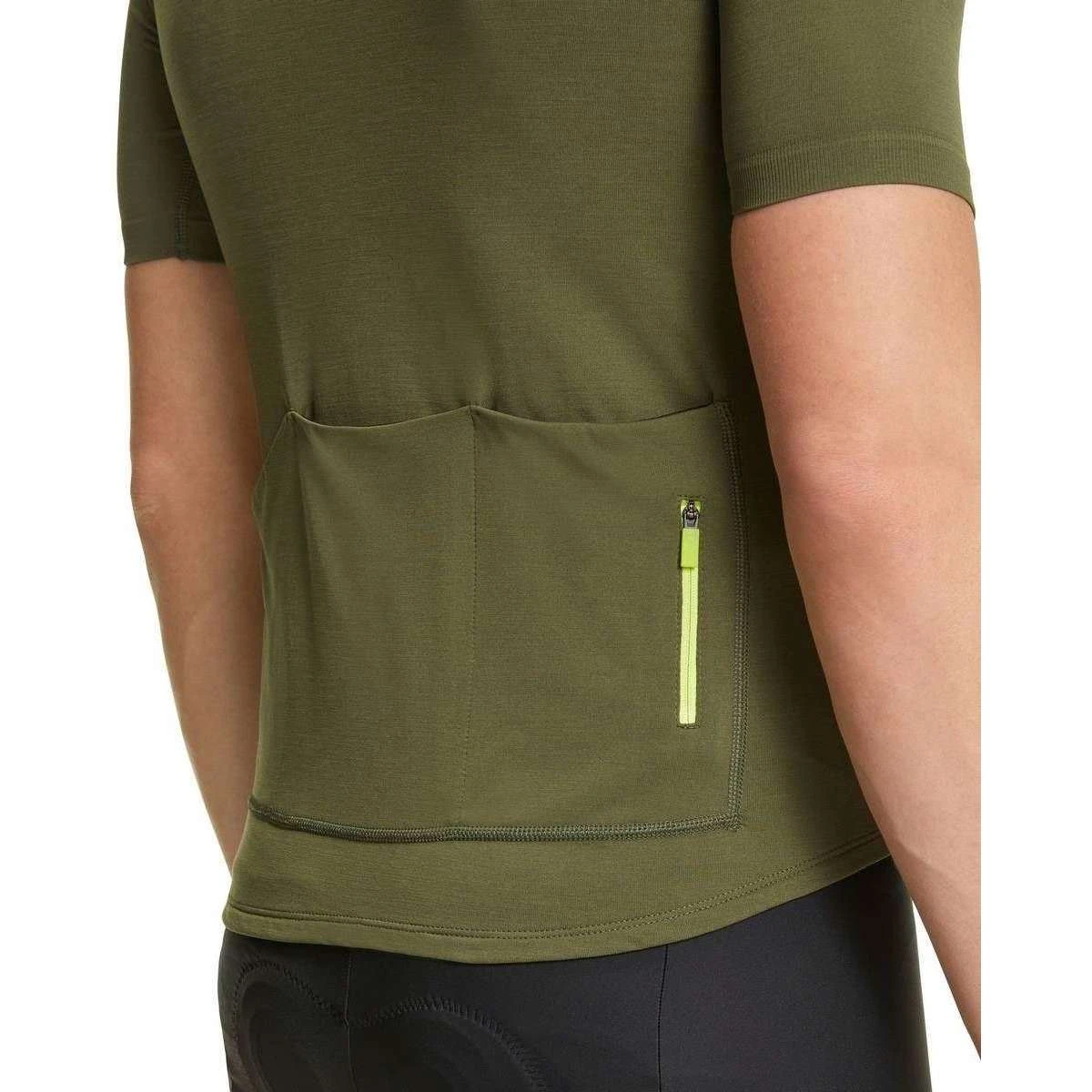 Falke Biking T-Shirt - Herb Green 7 Falke Biking T-Shirt - Herb Green - Image 5